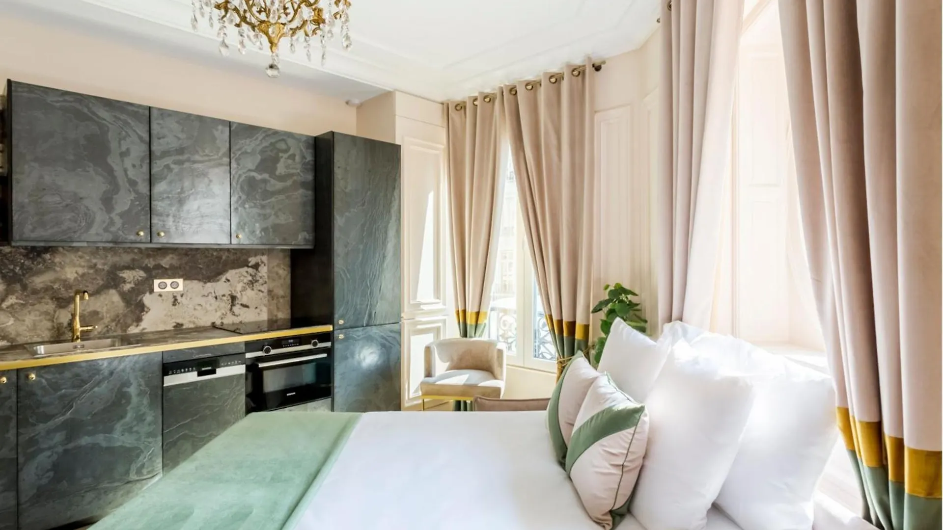 Merveil - Luxury Suite - Louvre - Ours I Paris 0*,